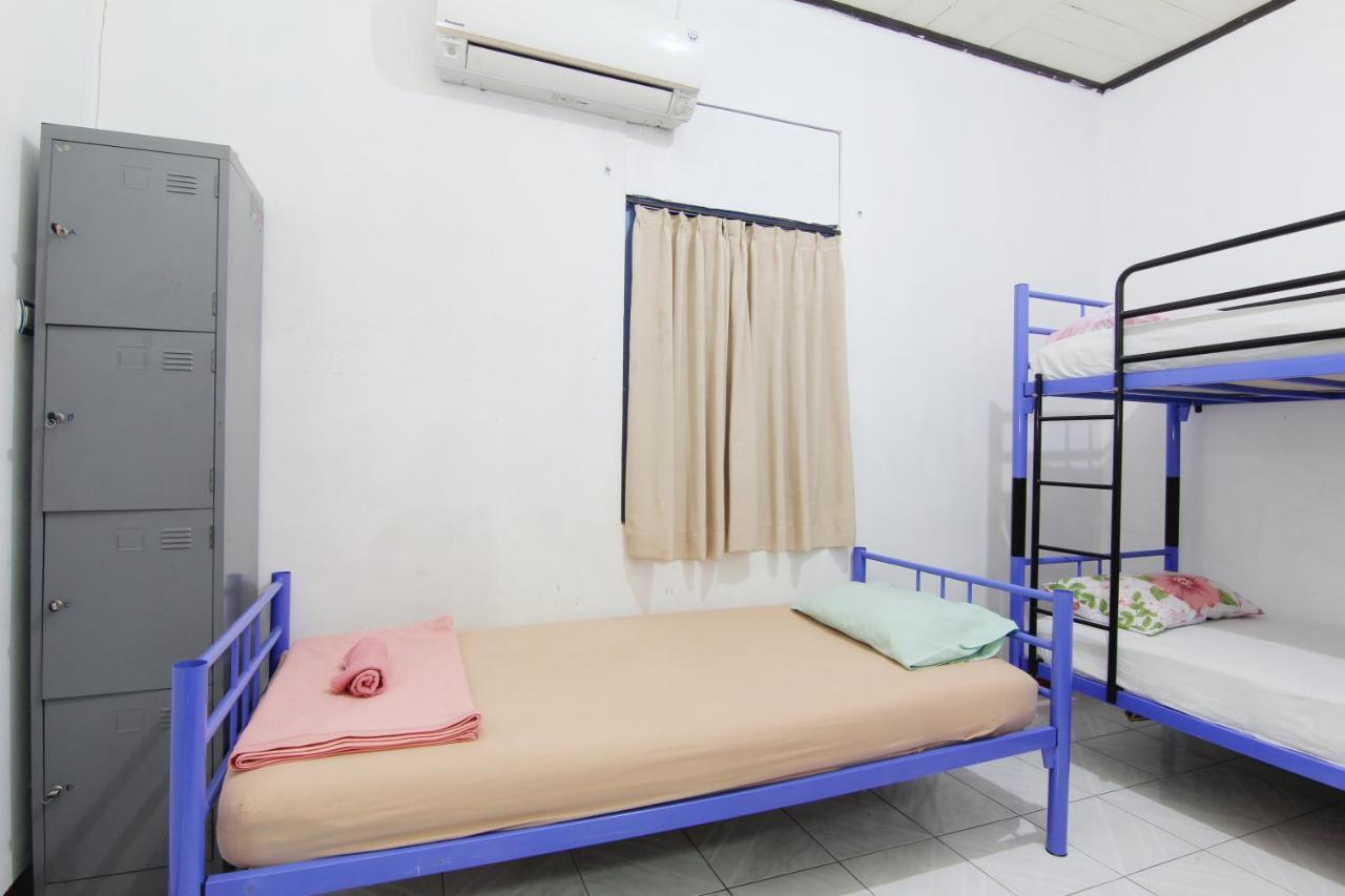 סמאראנג Arjuna Hostel מראה חיצוני תמונה
